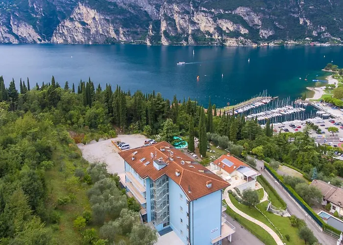 Residence Marina Riva del Garda